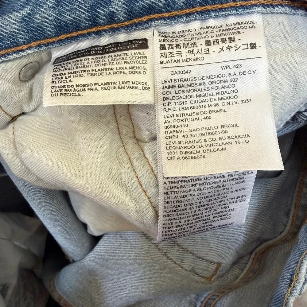 Levis 502 Regular Taper Jeans Mens 38x30 Light Wash Blue Denim Pants